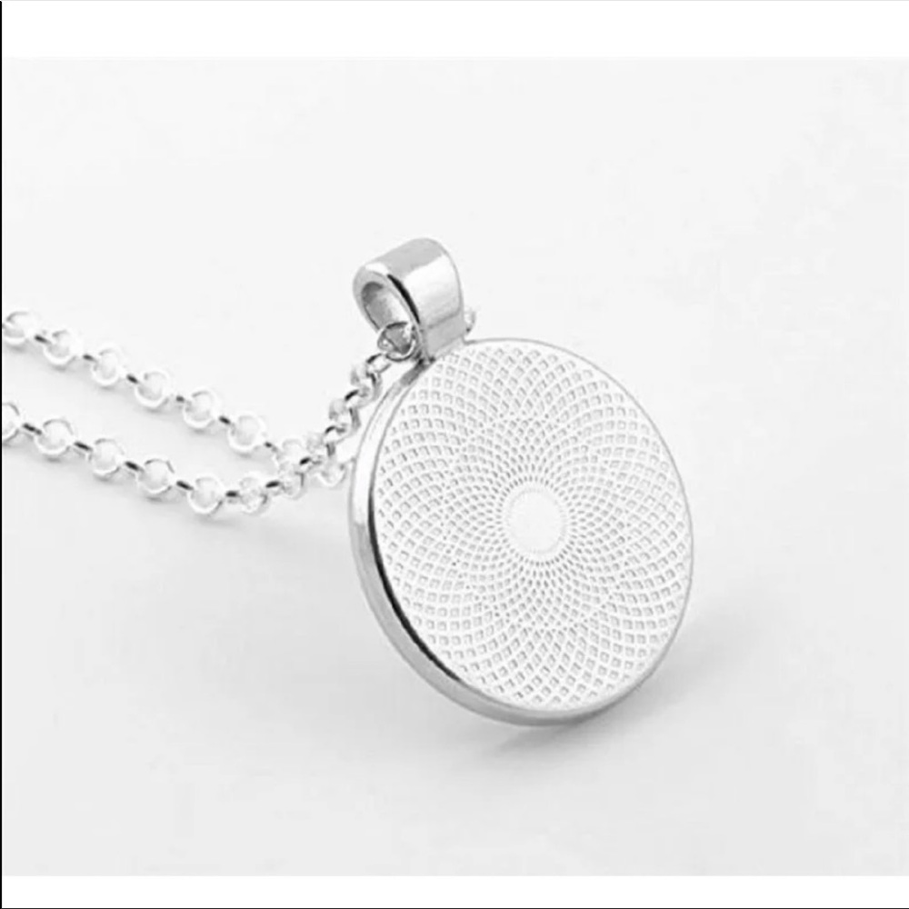 New‎ Vegan Necklace Heart Leaf Pendant Silver Chain Vegetarian Jewelry - Picture 3 of 7